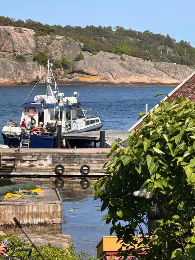 Lunvig - A Cosy Cottage In Idyllic Small Island Near Kristiansand, Sogne Экстерьер фото